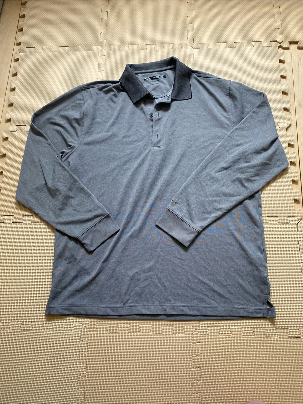 Greg Norman Men's Long-Sleeve Polo Shirt in Slate Gray Size L